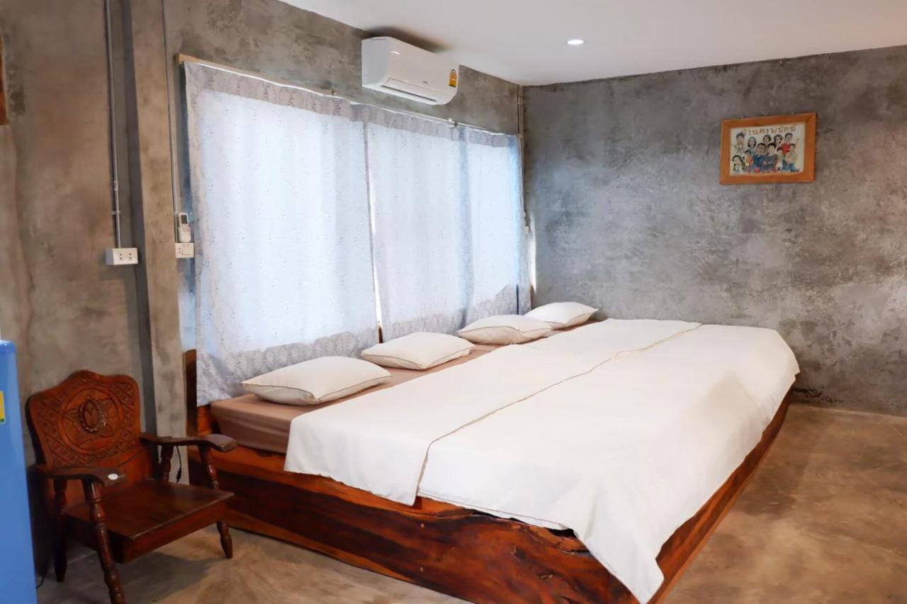 Chokchai Hotel Sai Yok Buitenkant foto